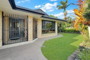 4 Faraday Court, Urraween, QLD 4655 AUS