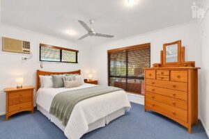 4 Faraday Court, Urraween, QLD 4655 AUS