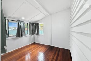 24 King Street, Urangan, QLD 4655 AUS
