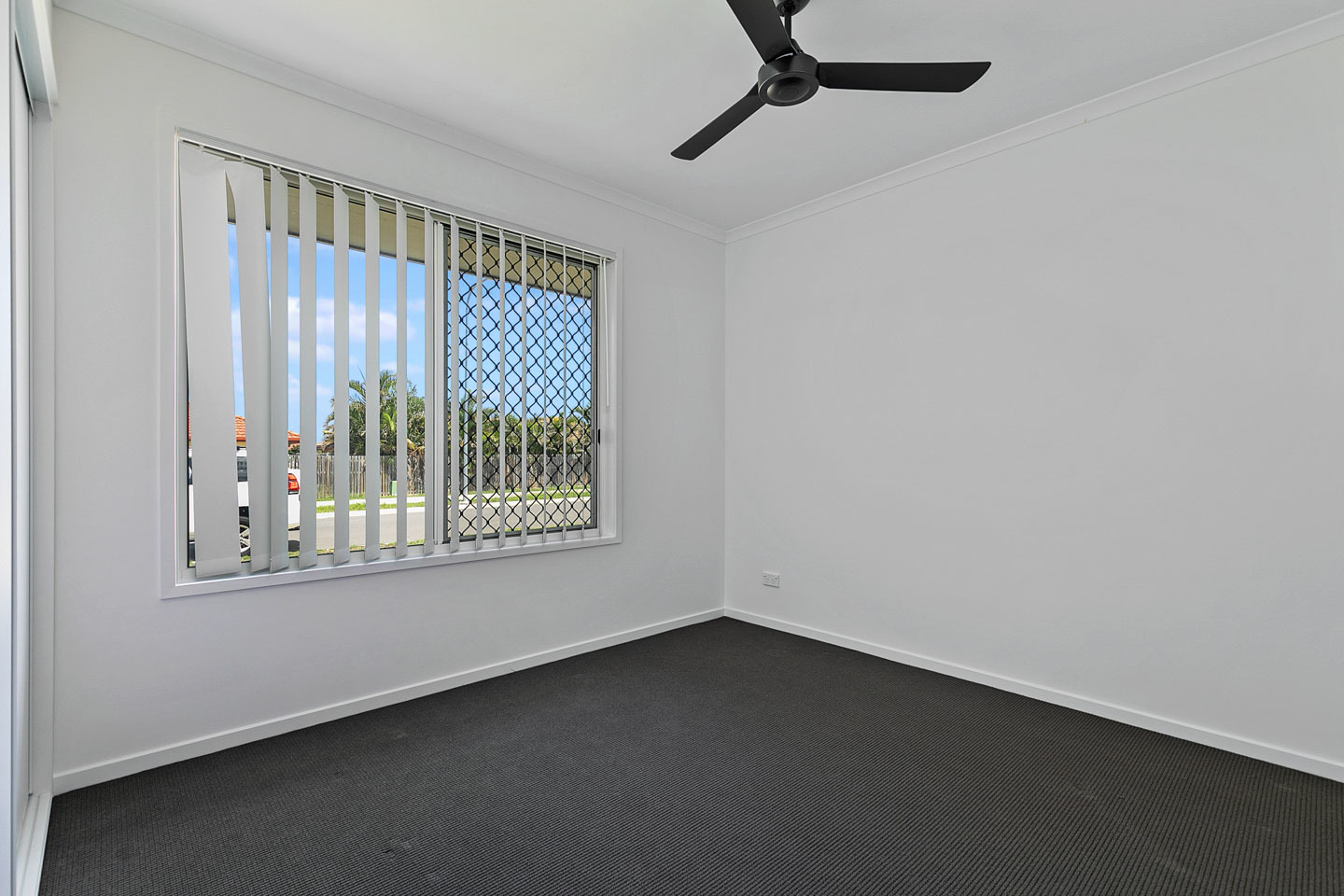 59 Serenity Drive, Eli Waters, QLD 4655 AUS