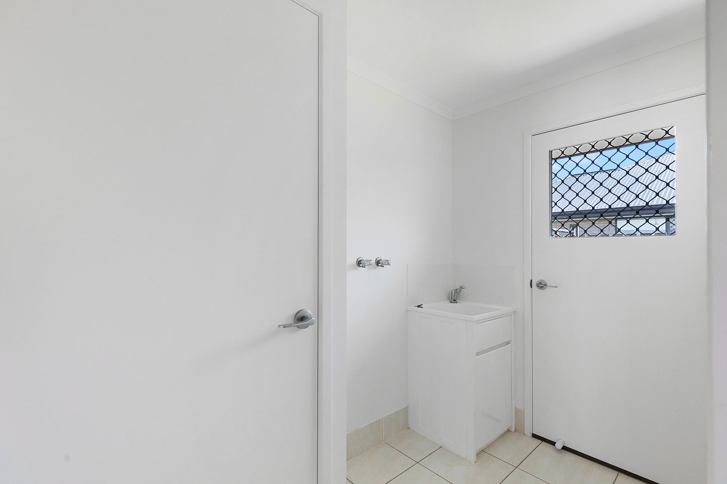 59 Serenity Drive, Eli Waters, QLD 4655 AUS
