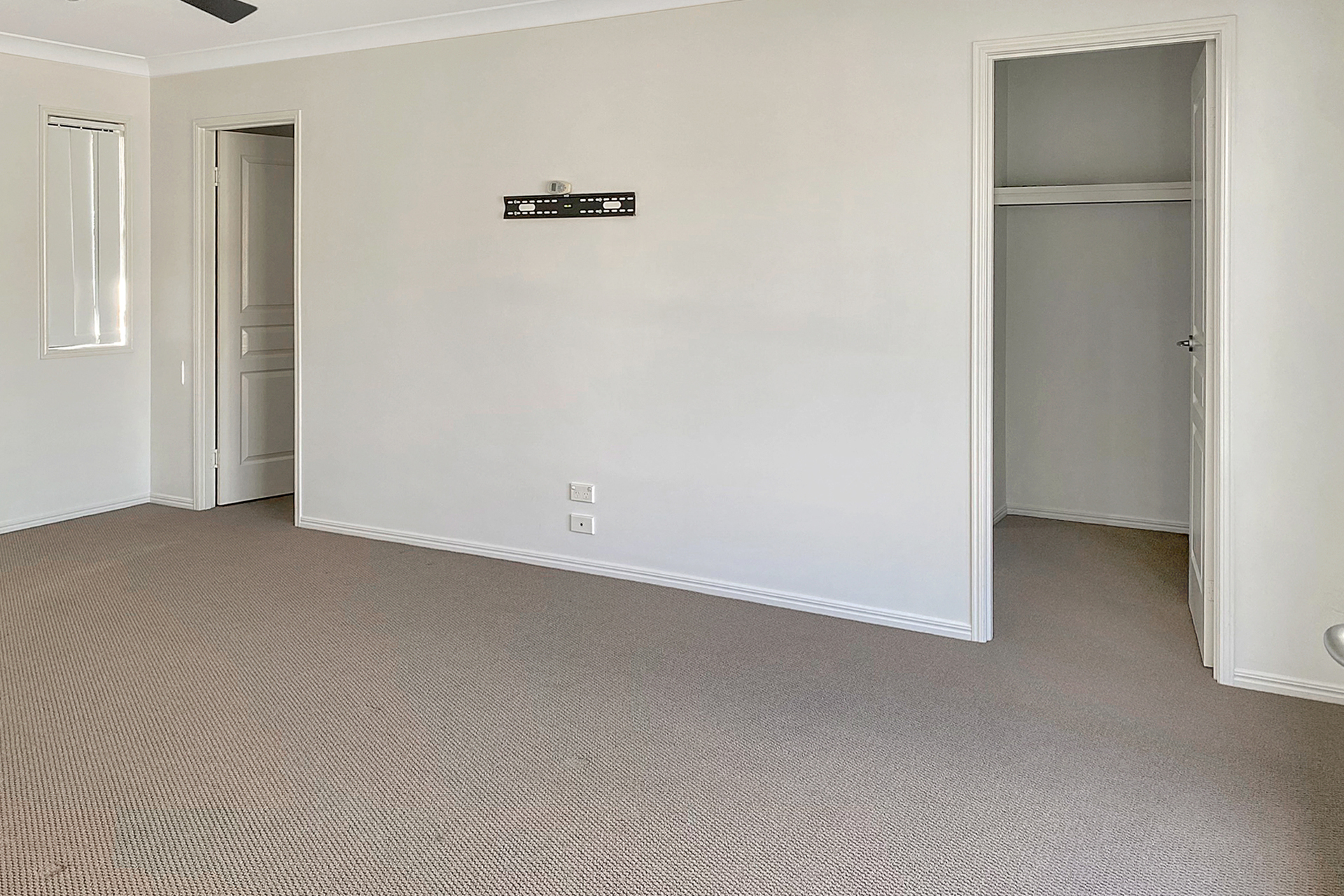 4 Bay Breeze Close, Wondunna, QLD 4655 AUS
