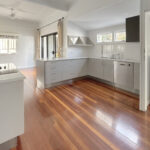 24 King Street, Urangan, QLD 4655