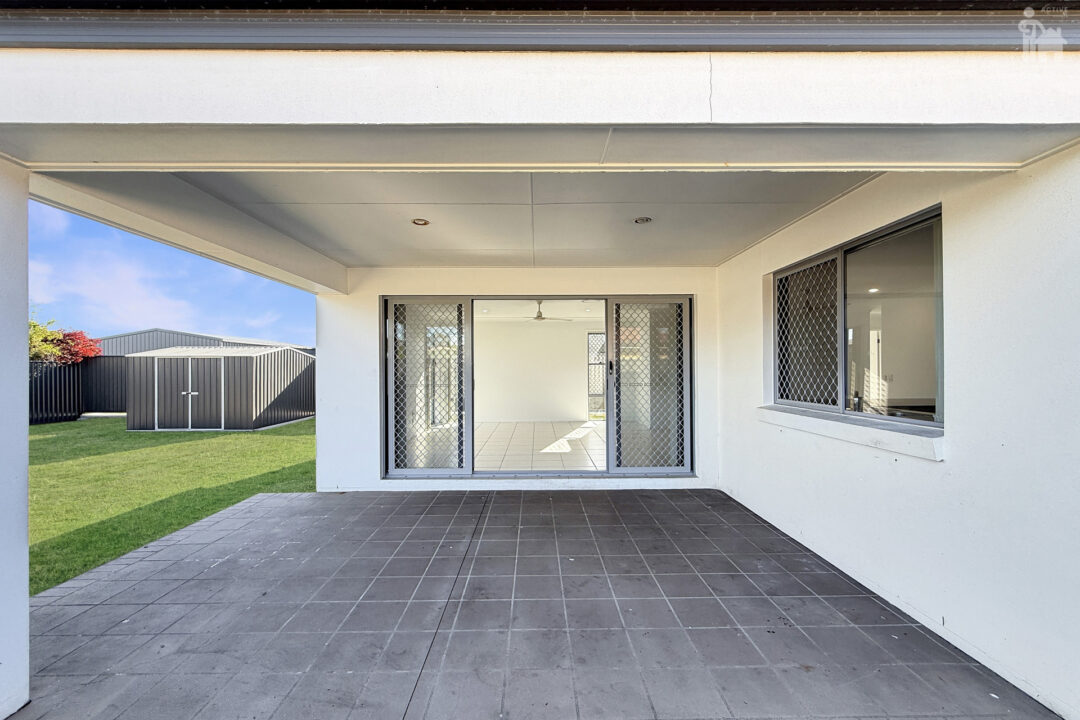 34 Endeavour Way, Eli Waters, QLD 4655 AUS