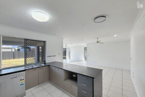 34 Endeavour Way, Eli Waters, QLD 4655 AUS