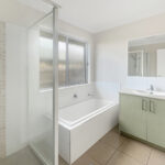 23 Bounty Circuit, Eli Waters, QLD 4655 AUS