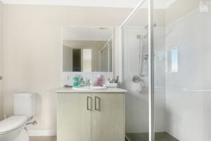 23 Bounty Circuit, Eli Waters, QLD 4655 AUS