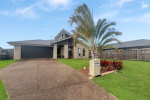 23 Bounty Circuit, Eli Waters, QLD 4655 AUS