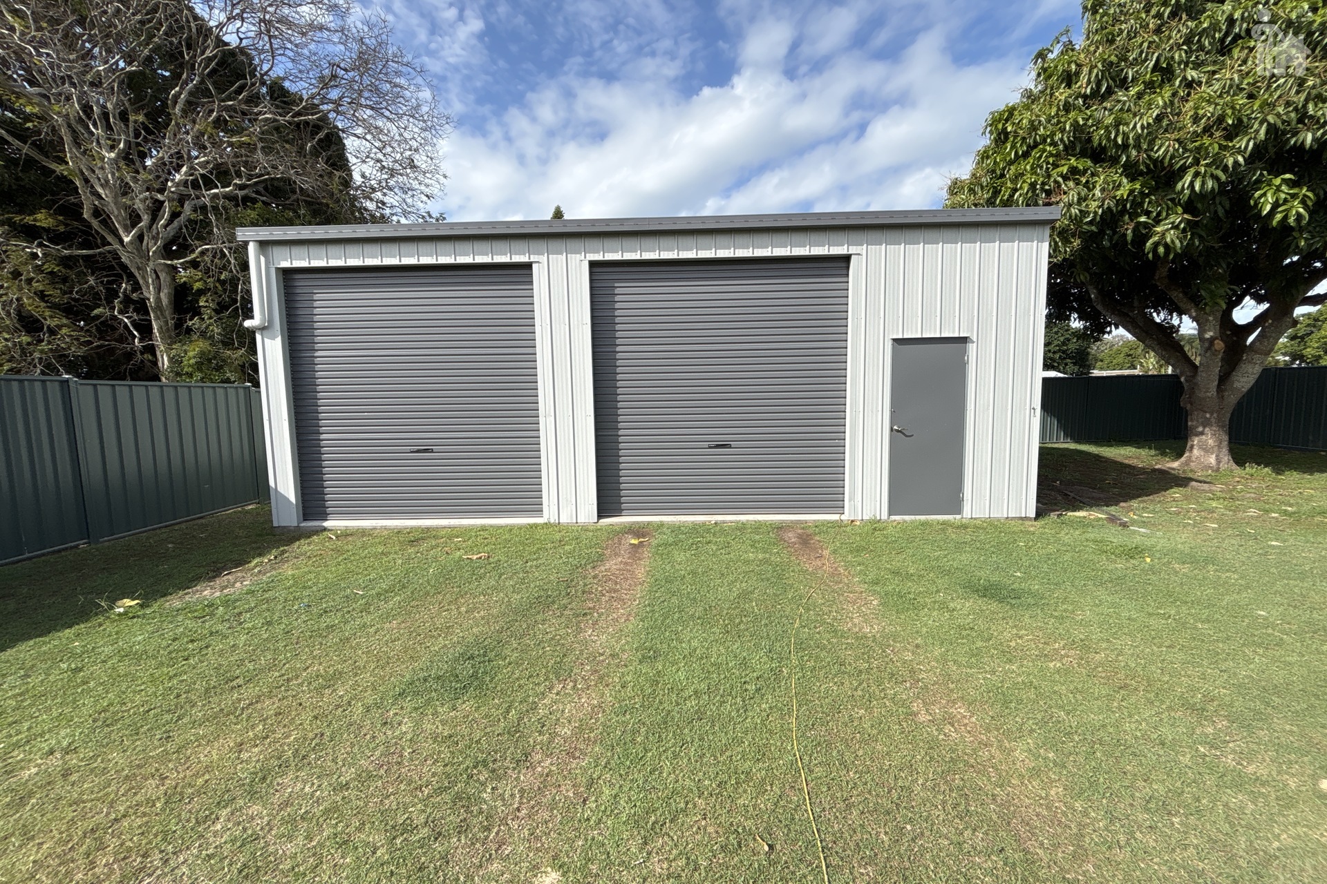 24 King Street, Urangan, QLD 4655 AUS