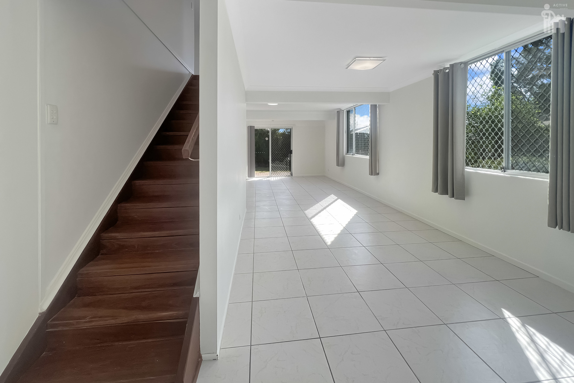 7 Ungowa Avenue, Pialba, QLD 4655 AUS