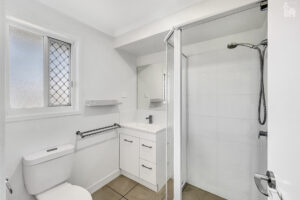 47 Girraween Way, Eli Waters, QLD 4655 AUS