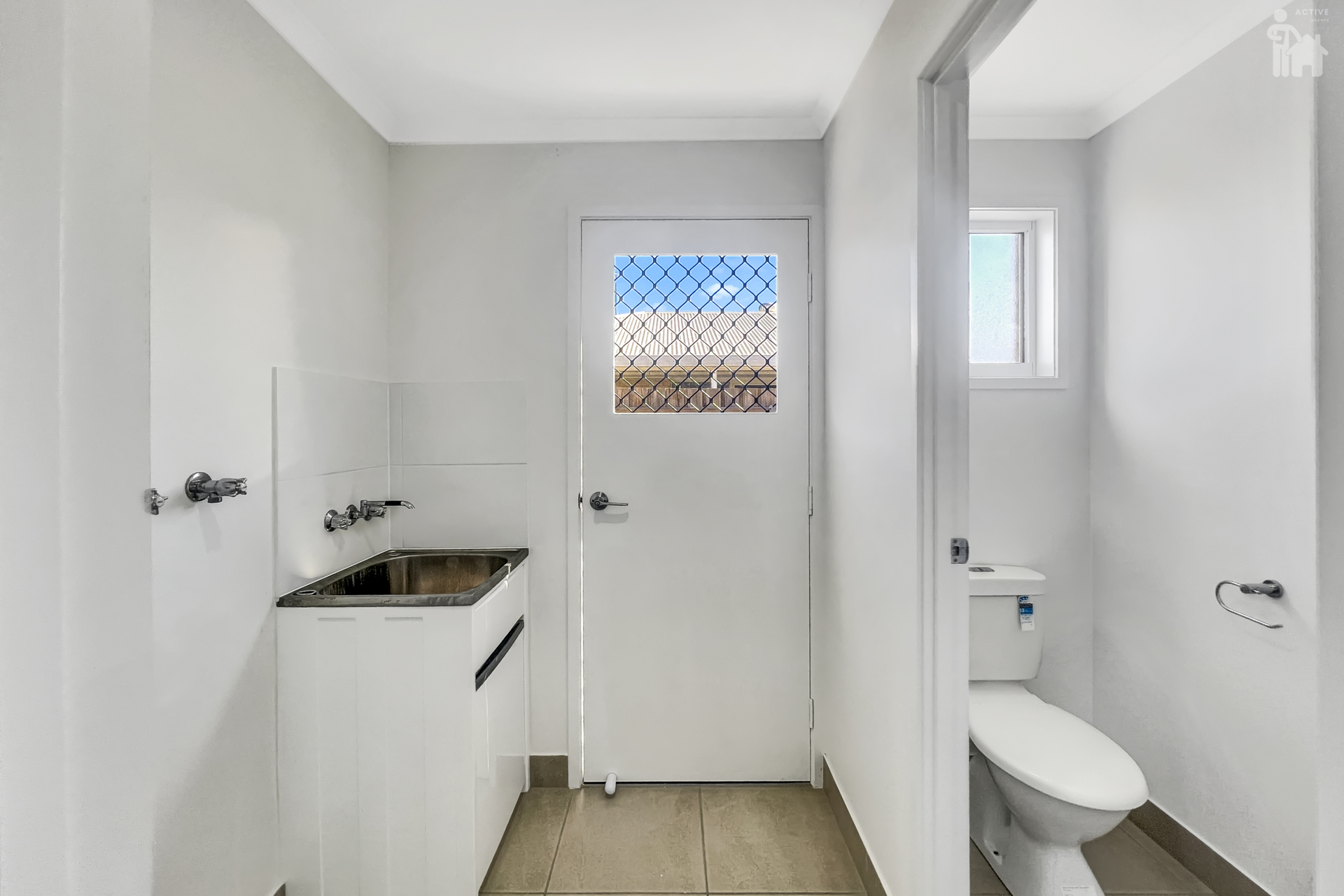 47 Girraween Way, Eli Waters, QLD 4655 AUS