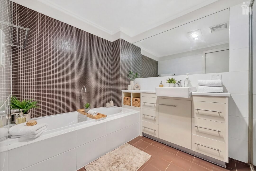 62/230 Pulgul Street, Urangan, QLD 4655 AUS