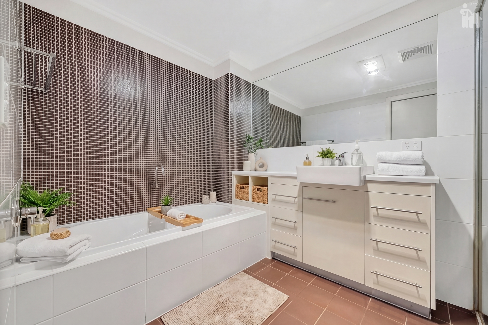 62/230 Pulgul Street, Urangan, QLD 4655 AUS