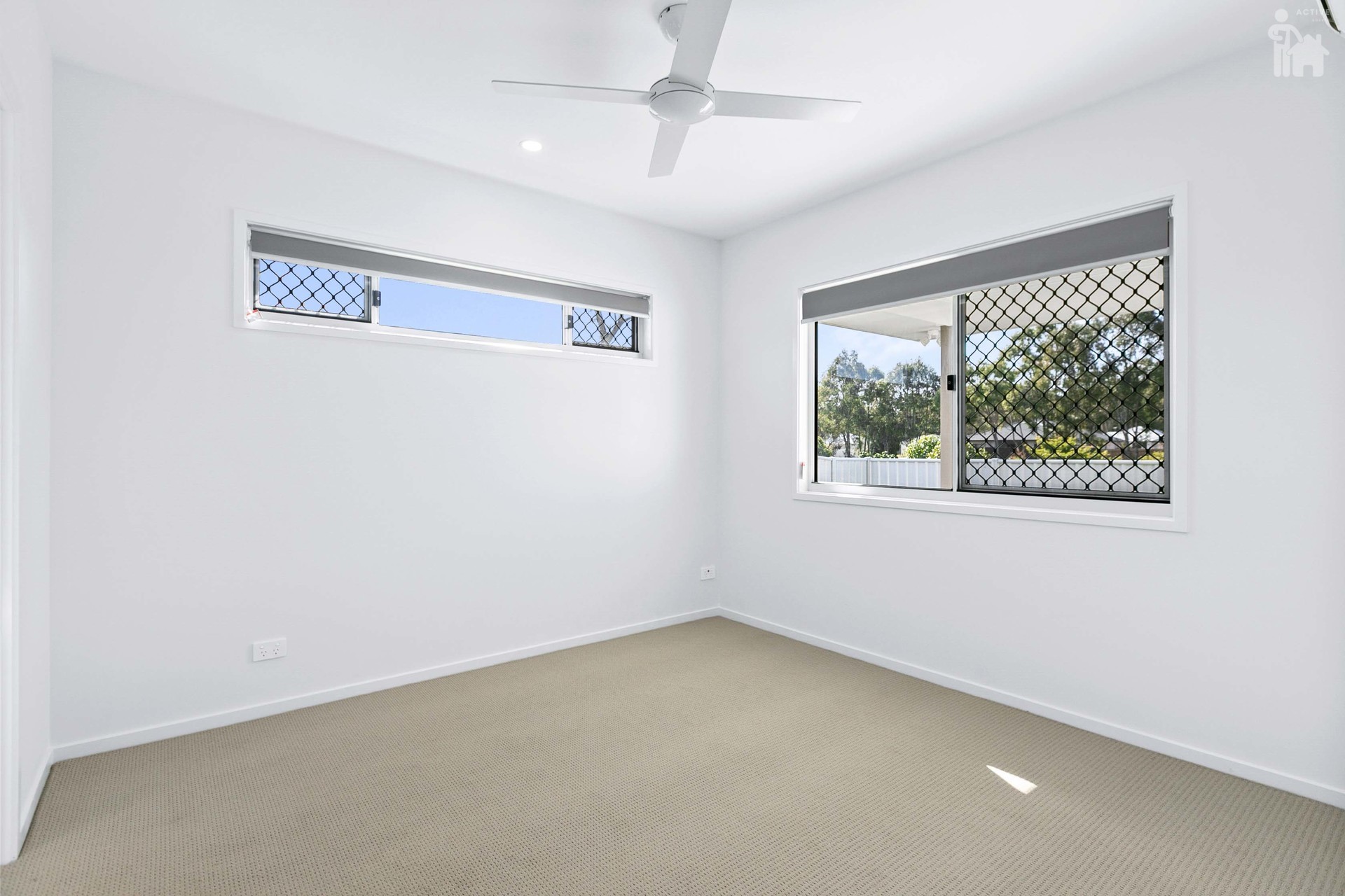 2/124B Bideford Street, Torquay, QLD 4655 AUS