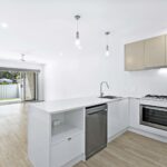 2/124B Bideford Street, Torquay, QLD 4655 AUS