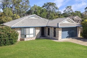 13 Trill Court, Urangan, QLD 4655 AUS