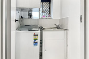 21/383 Esplanade, Torquay, QLD 4655 AUS