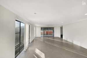 4 Dawes Crescent, Urraween, QLD 4655 AUS