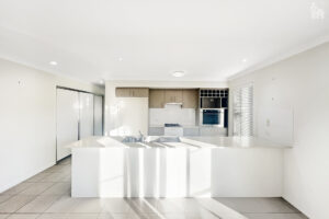 4 Dawes Crescent, Urraween, QLD 4655 AUS