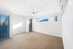 4 Dawes Crescent, Urraween, QLD 4655 AUS