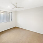 4 Dawes Crescent, Urraween, QLD 4655