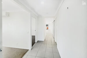 4 Dawes Crescent, Urraween, QLD 4655 AUS