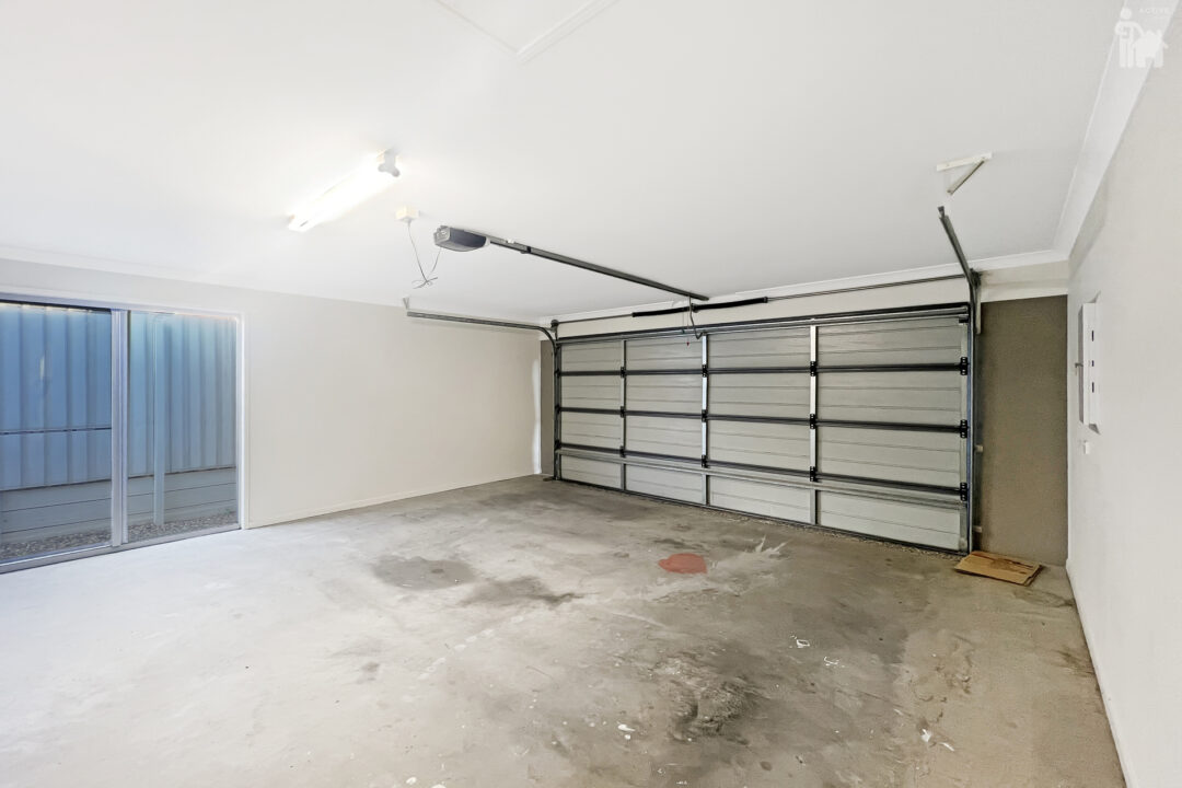 4 Dawes Crescent, Urraween, QLD 4655 AUS