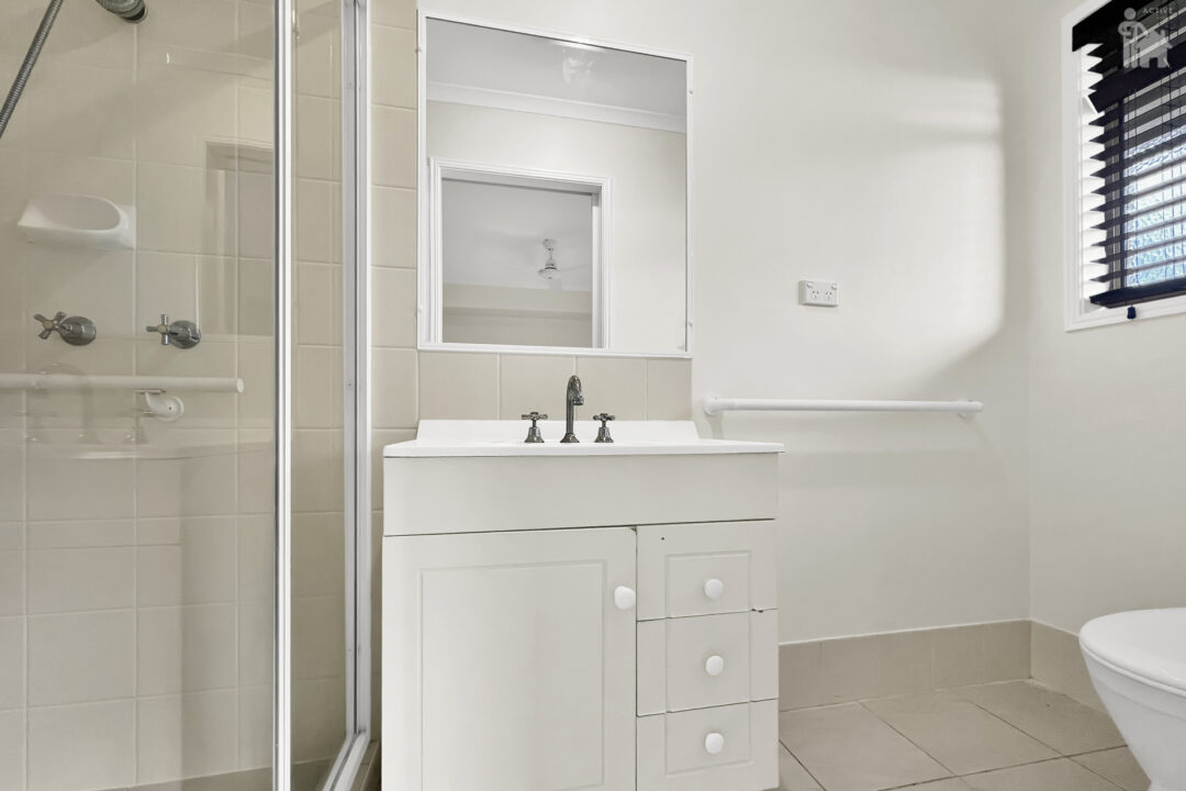 1/1 Malcolm Court, Point Vernon, QLD 4655 AUS