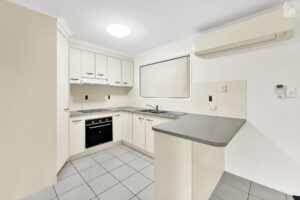 1/1 Malcolm Court, Point Vernon, QLD 4655 AUS
