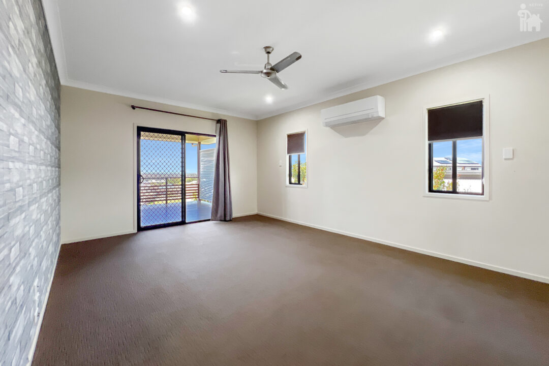 10 Sunad Court, Nikenbah, QLD 4655 AUS