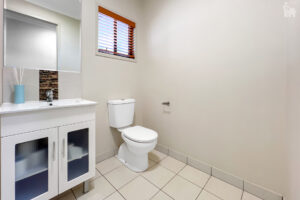 10 Sunad Court, Nikenbah, QLD 4655 AUS