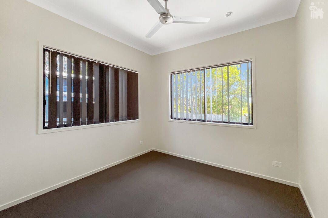 10 Sunad Court, Nikenbah, QLD 4655 AUS