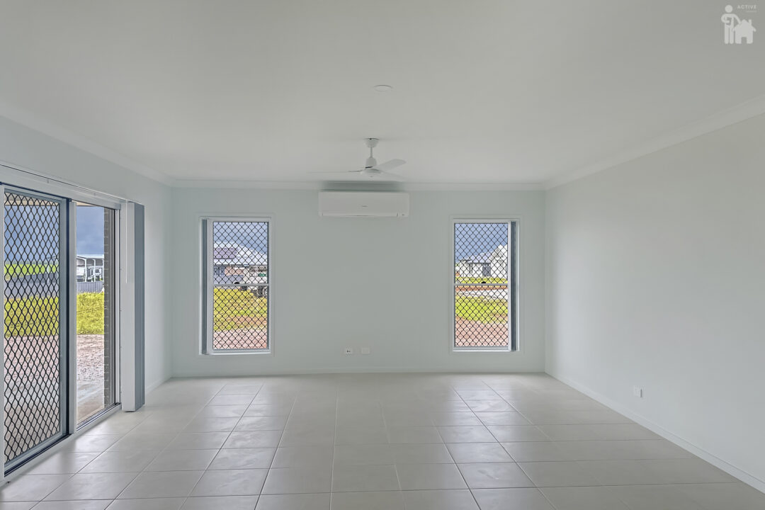 6 Caraway Court, Nikenbah, QLD 4655 AUS
