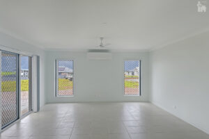 6 Caraway Court, Nikenbah, QLD 4655 AUS