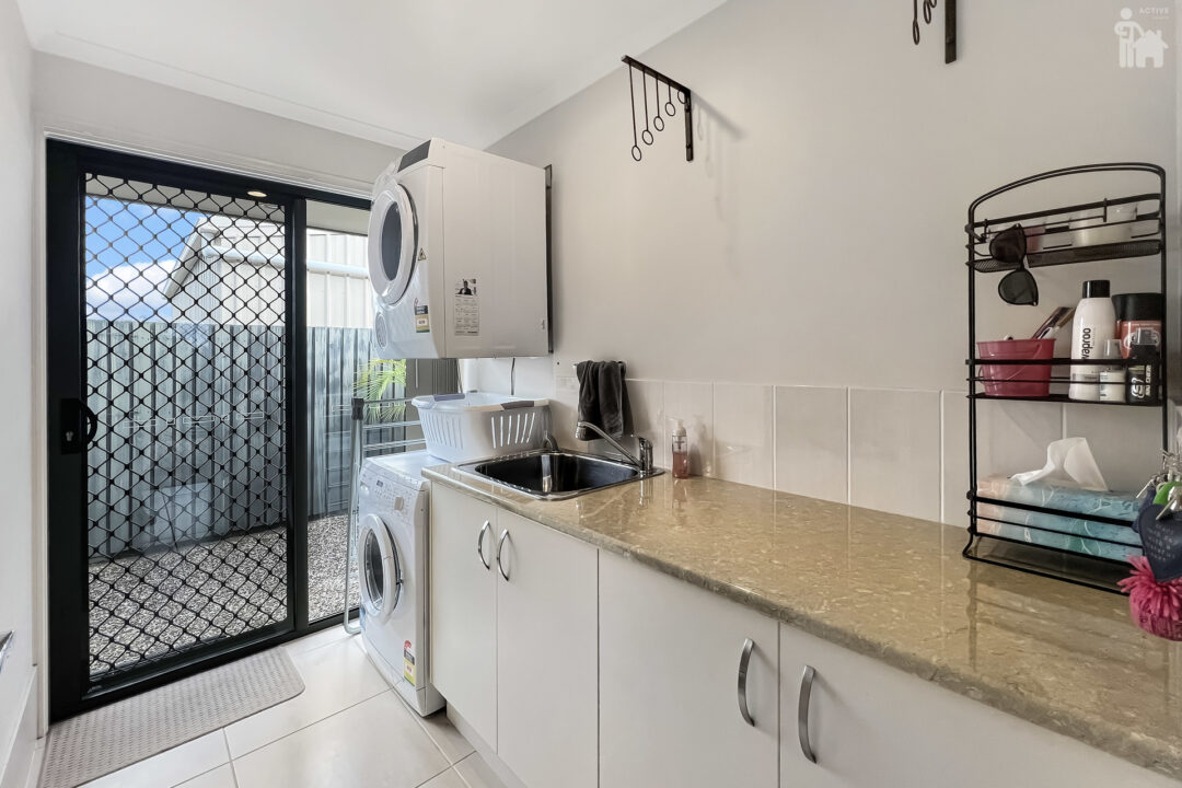 2/38 Bayswater Drive, Urraween, QLD 4655 AUS