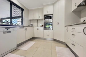 2/38 Bayswater Drive, Urraween, QLD 4655 AUS