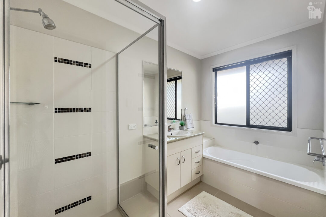 2/38 Bayswater Drive, Urraween, QLD 4655 AUS
