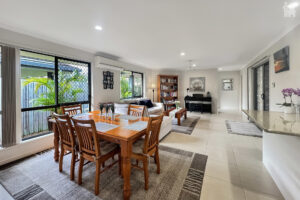 2/38 Bayswater Drive, Urraween, QLD 4655 AUS