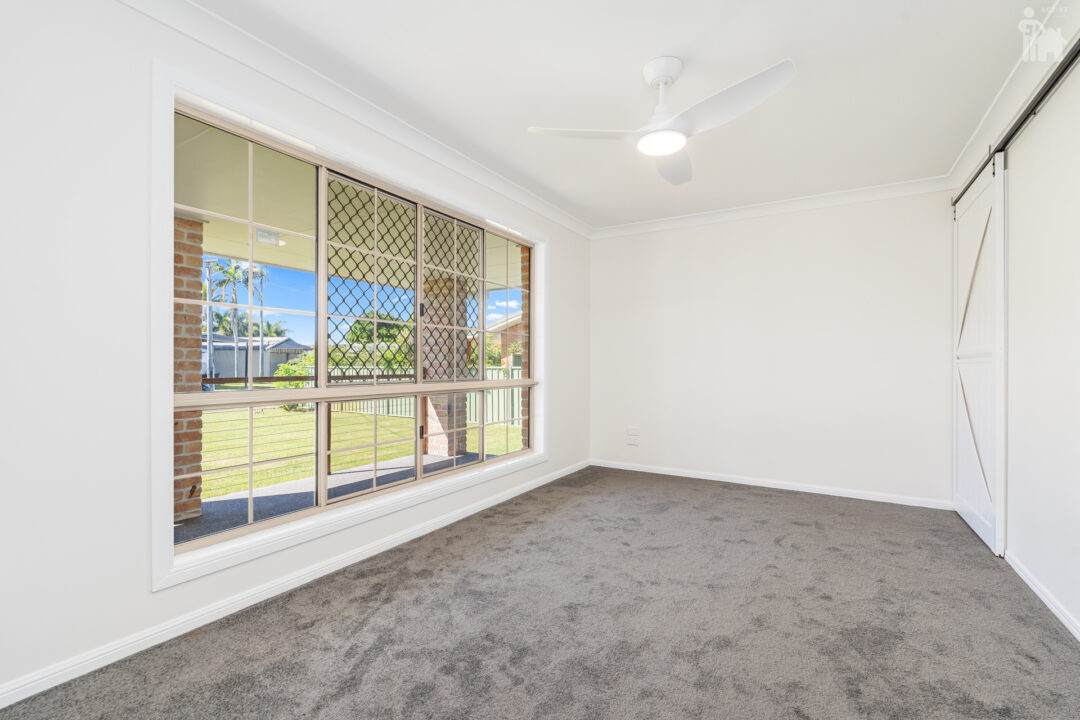 8 Pebble Court, Torquay, QLD 4655 AUS