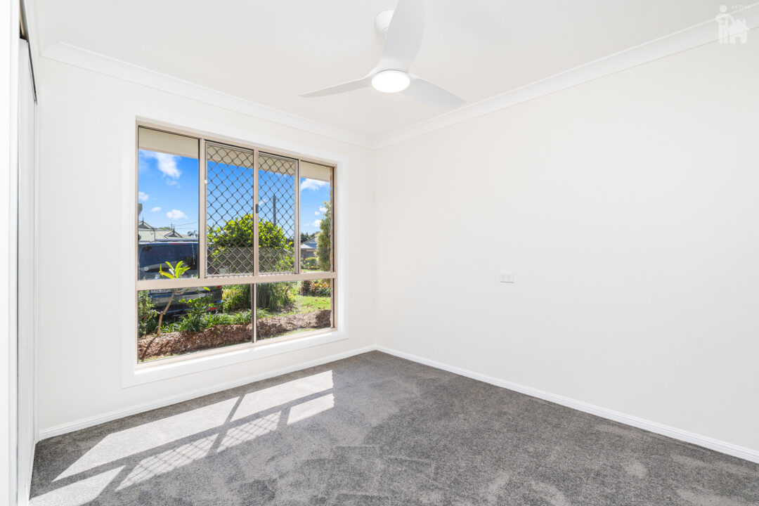 8 Pebble Court, Torquay, QLD 4655 AUS