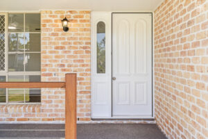 8 Pebble Court, Torquay, QLD 4655 AUS