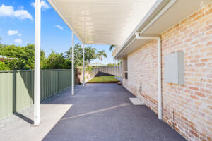 8 Pebble Court, Torquay, QLD 4655 AUS
