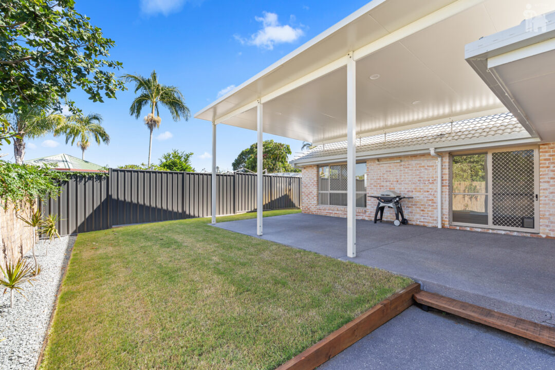 8 Pebble Court, Torquay, QLD 4655 AUS