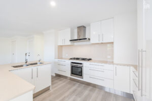 8 Pebble Court, Torquay, QLD 4655 AUS