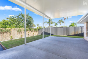8 Pebble Court, Torquay, QLD 4655 AUS
