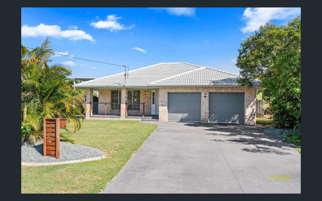 8 Pebble Court, Torquay, QLD 4655