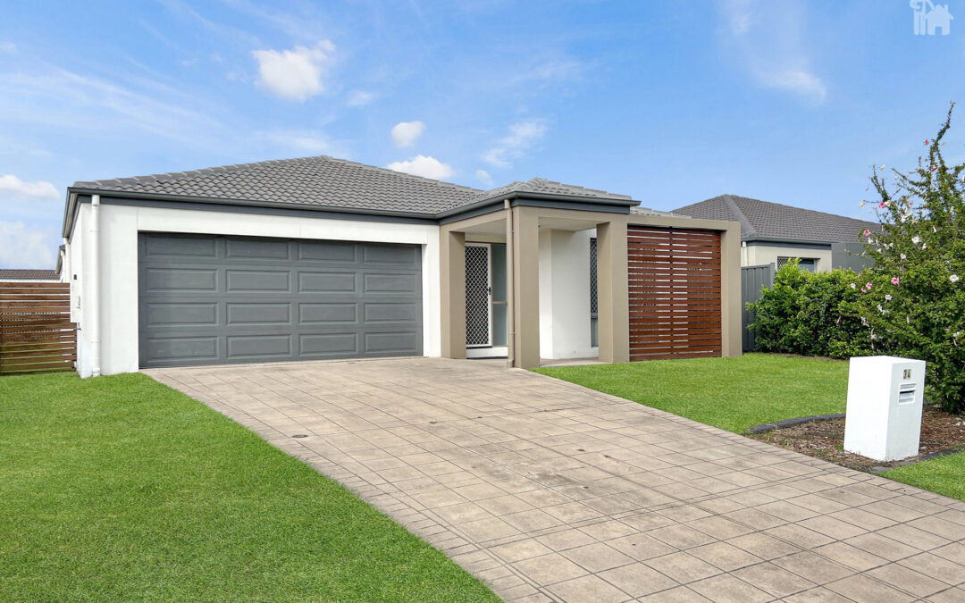 34 Endeavour Way, Eli Waters, QLD 4655