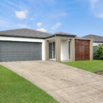 34 Endeavour Way, Eli Waters, QLD 4655