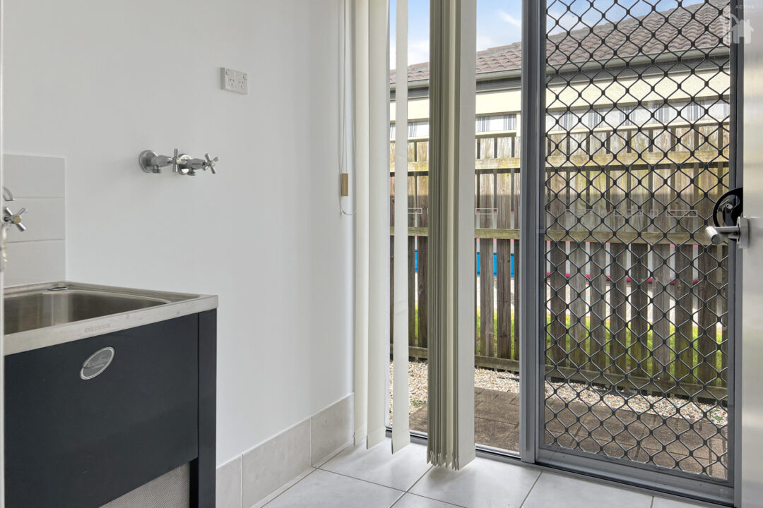 34 Endeavour Way, Eli Waters, QLD 4655 AUS